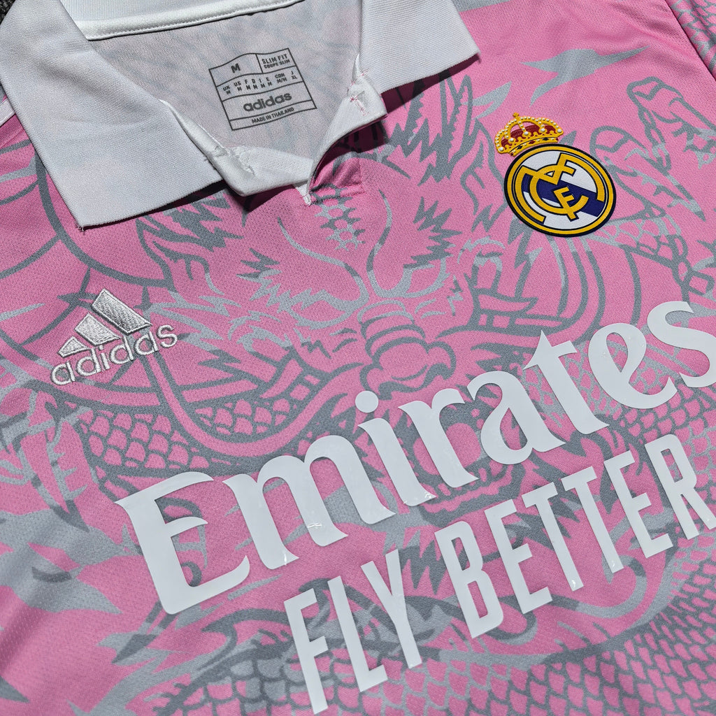 Maillot Real Madrid Dragon Edition – Rose